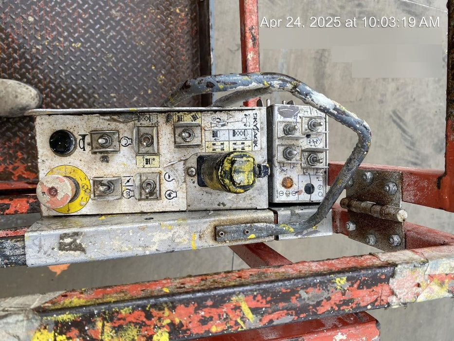 2016 SKYJACK SJ6832 RT