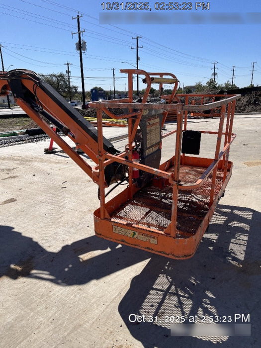 2019 JLG 660SJ