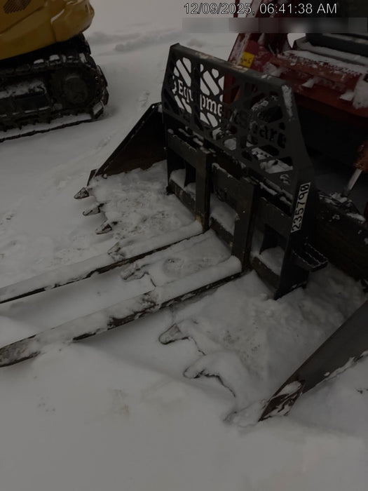 2022 PALADIN 48" Pallet Forks - Paladin