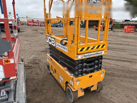 2023 JCB S1930E