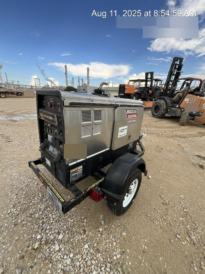 2019 Lincoln Electric Vantage 322 Welder Ready-Pak 3, Two wheel trailer, Fender and Light kit, Cable Rack