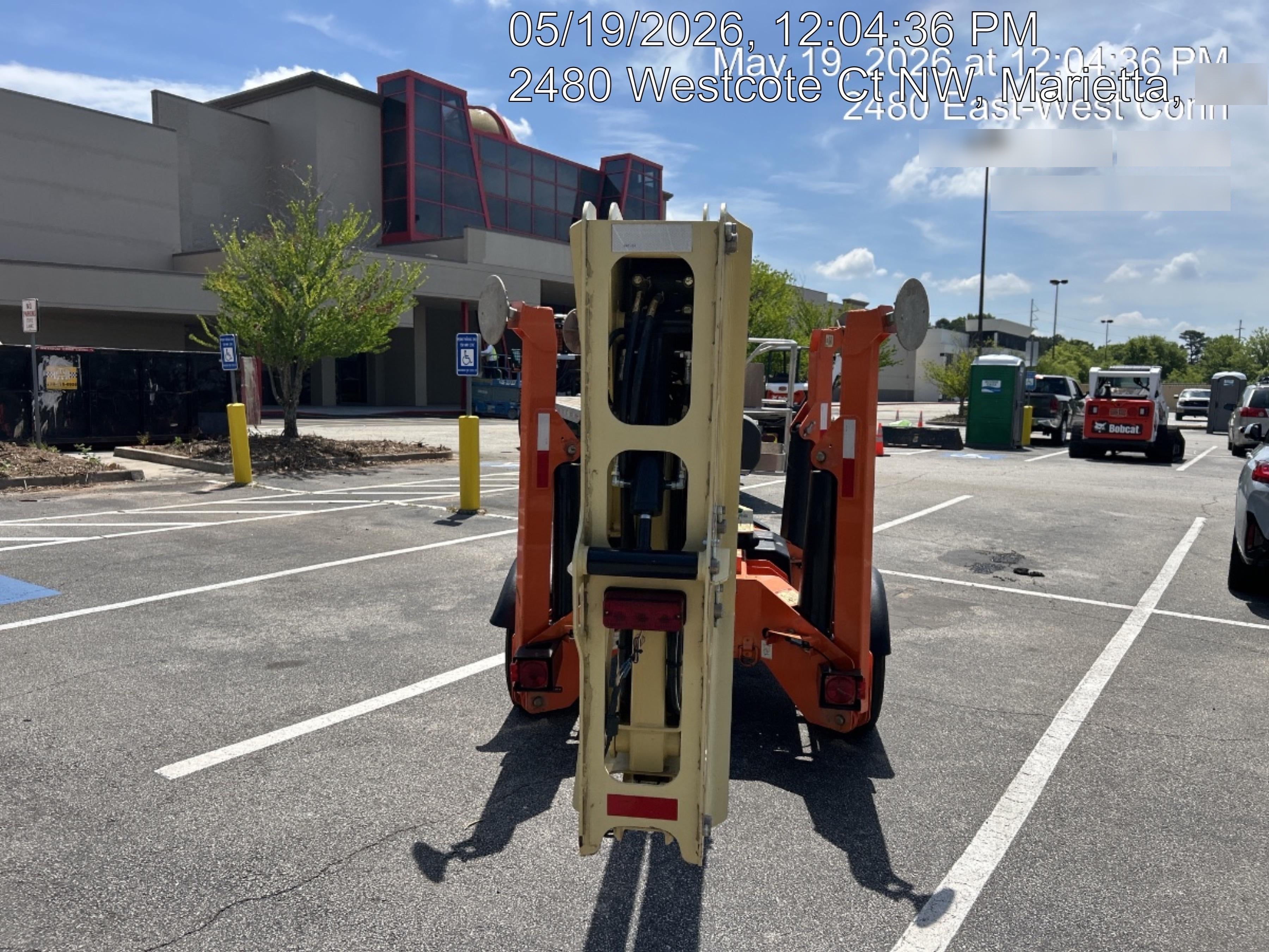 2022 JLG T500J