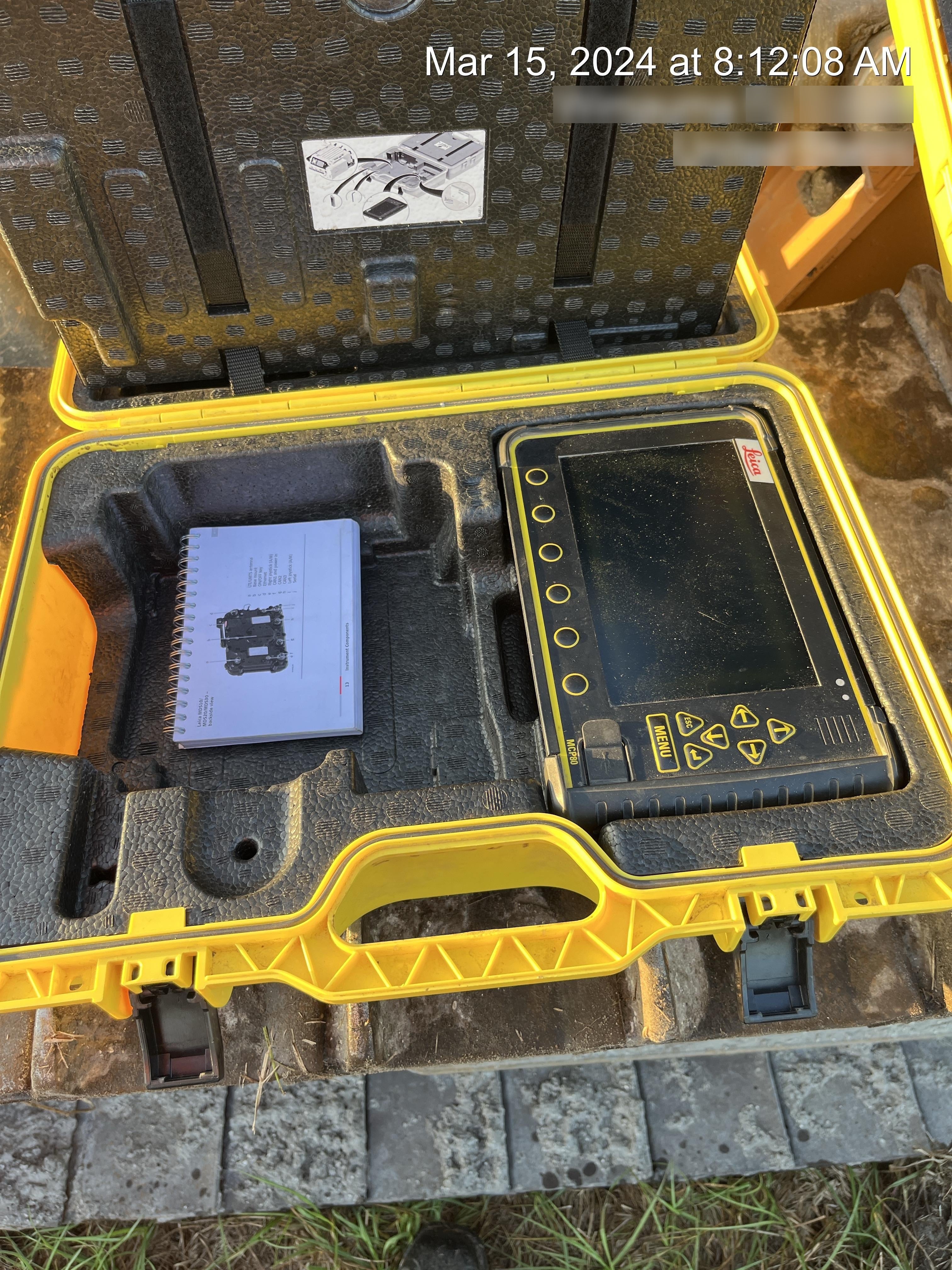 2020 LEICA GPS 3D + LASER KIT D/G
