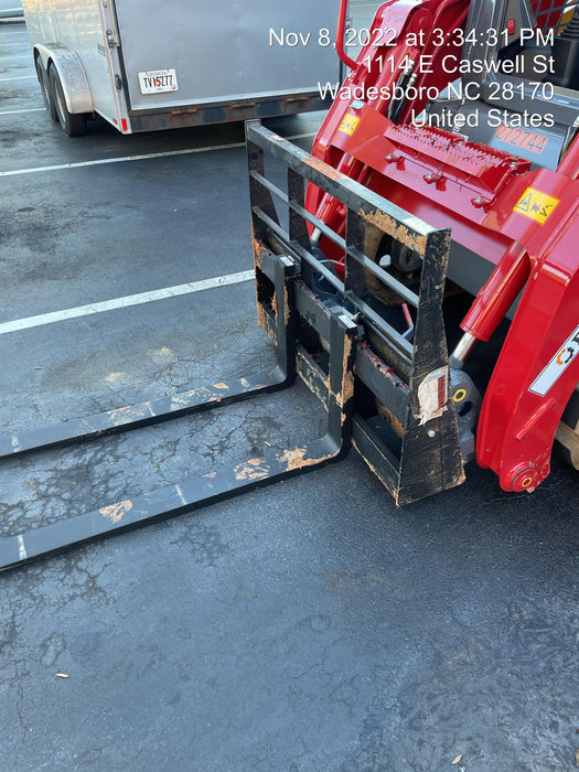 2022 ARROW MATERIAL HANDLING 48" Pallet Forks - Arrow