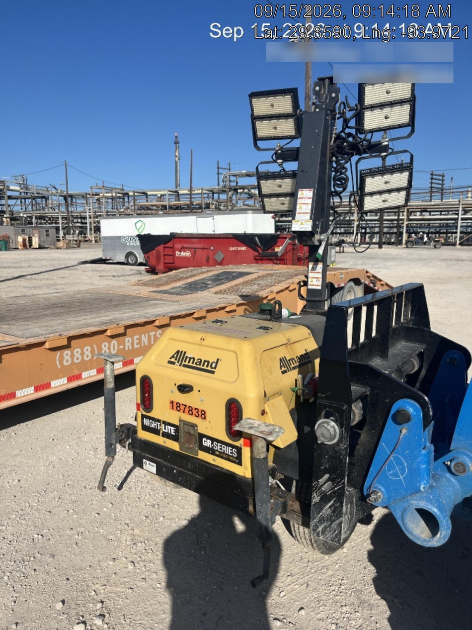 Allmand NLV3GR (4) LED Light Fixture 350W, 23' Vertical Mast, 3kW Prime, Towable, Deep Sea L401, Leveling Jacks, Yanmar T4F 5.8hp