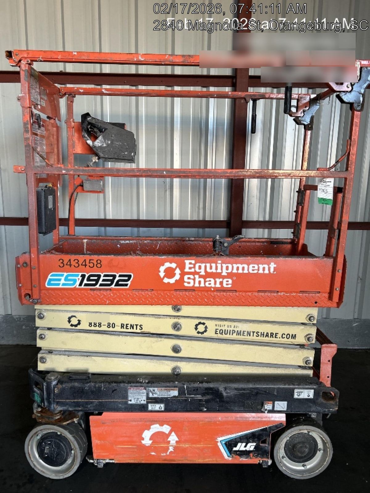 2023 JLG ES1932