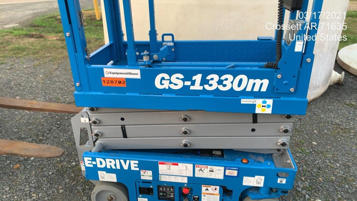 2021 GENIE GS-1330m
