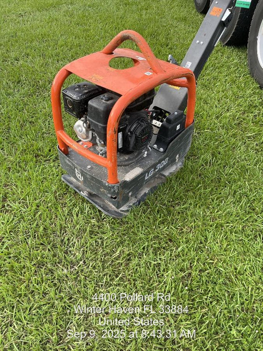 2024 HUSQVARNA LG300