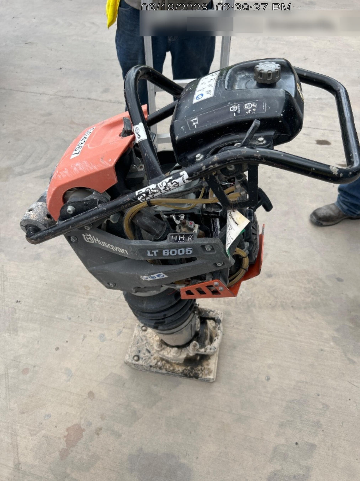 2025 HUSQVARNA LT6005