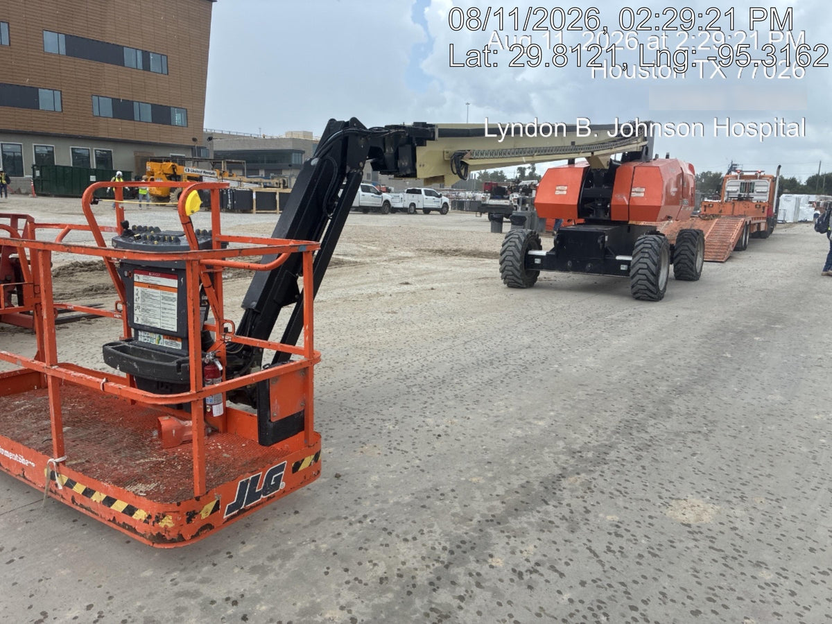 2023 JLG 860SJ
