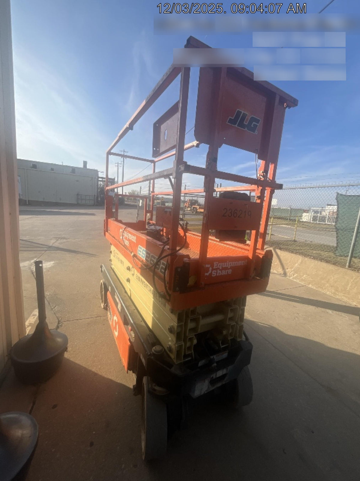 2022 JLG ES2632