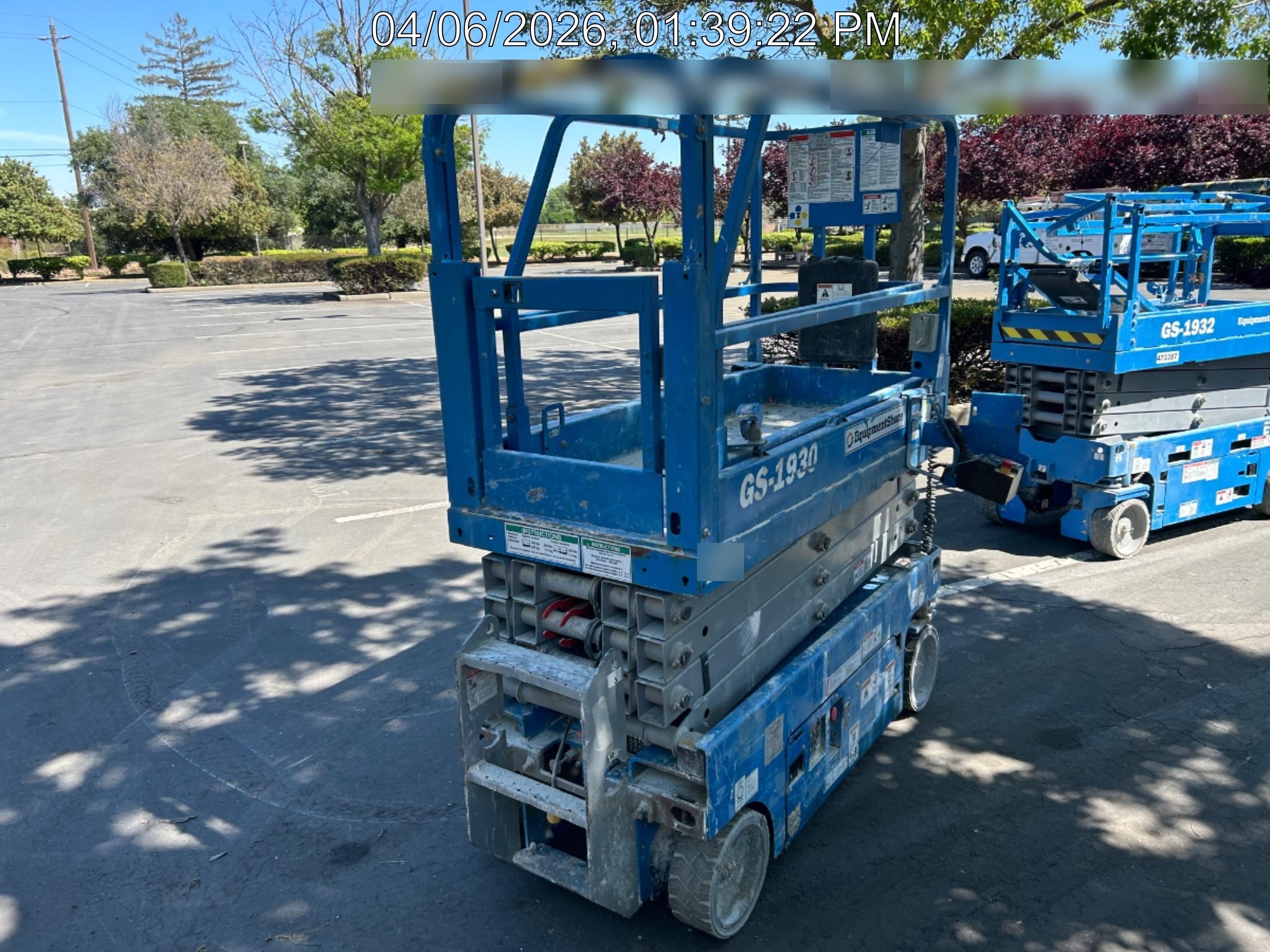 2019 Genie GS-1930 Half Height Swing Gate, 800W Inverter