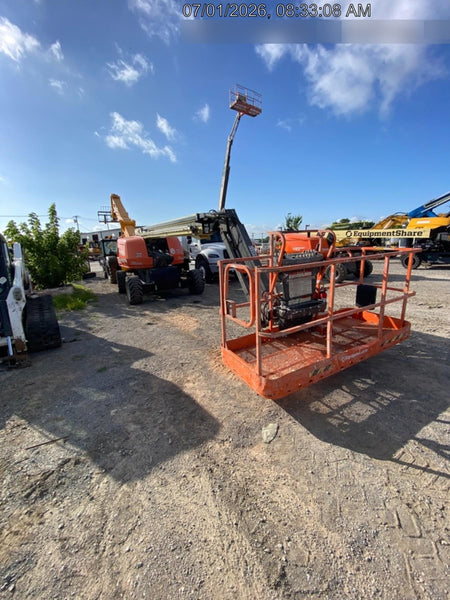 2023 JLG 660SJ