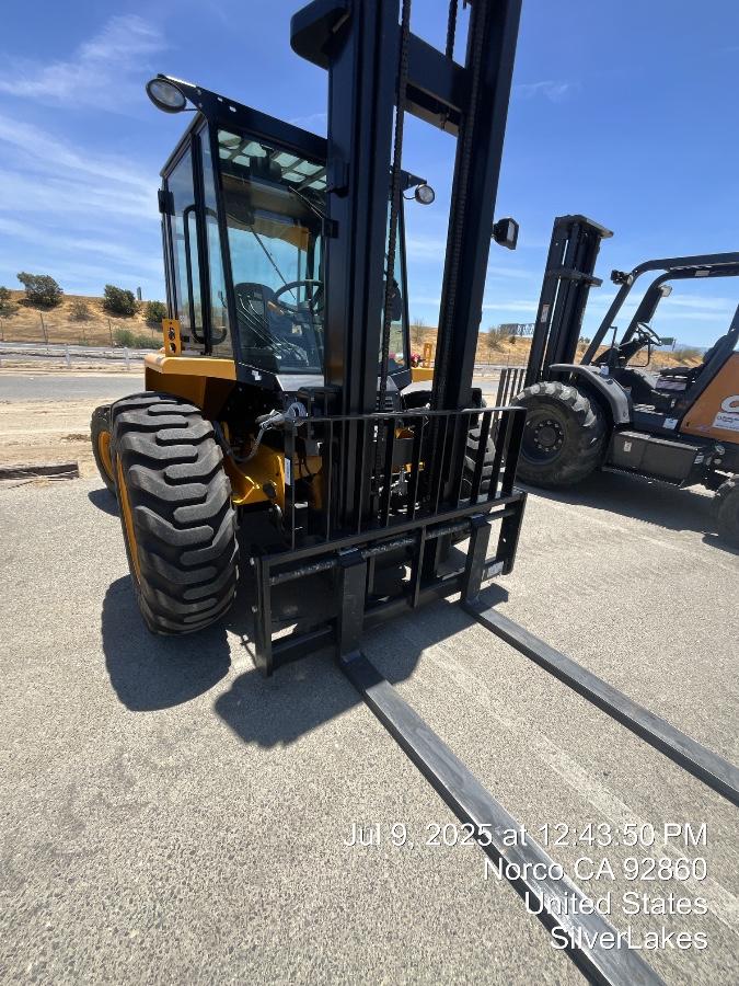 2025 JCB 930-4