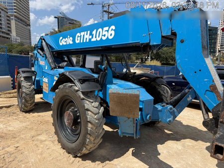 2017 GENIE GTH-1056