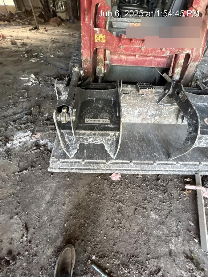 2022 TAKEUCHI TL12R2-CR