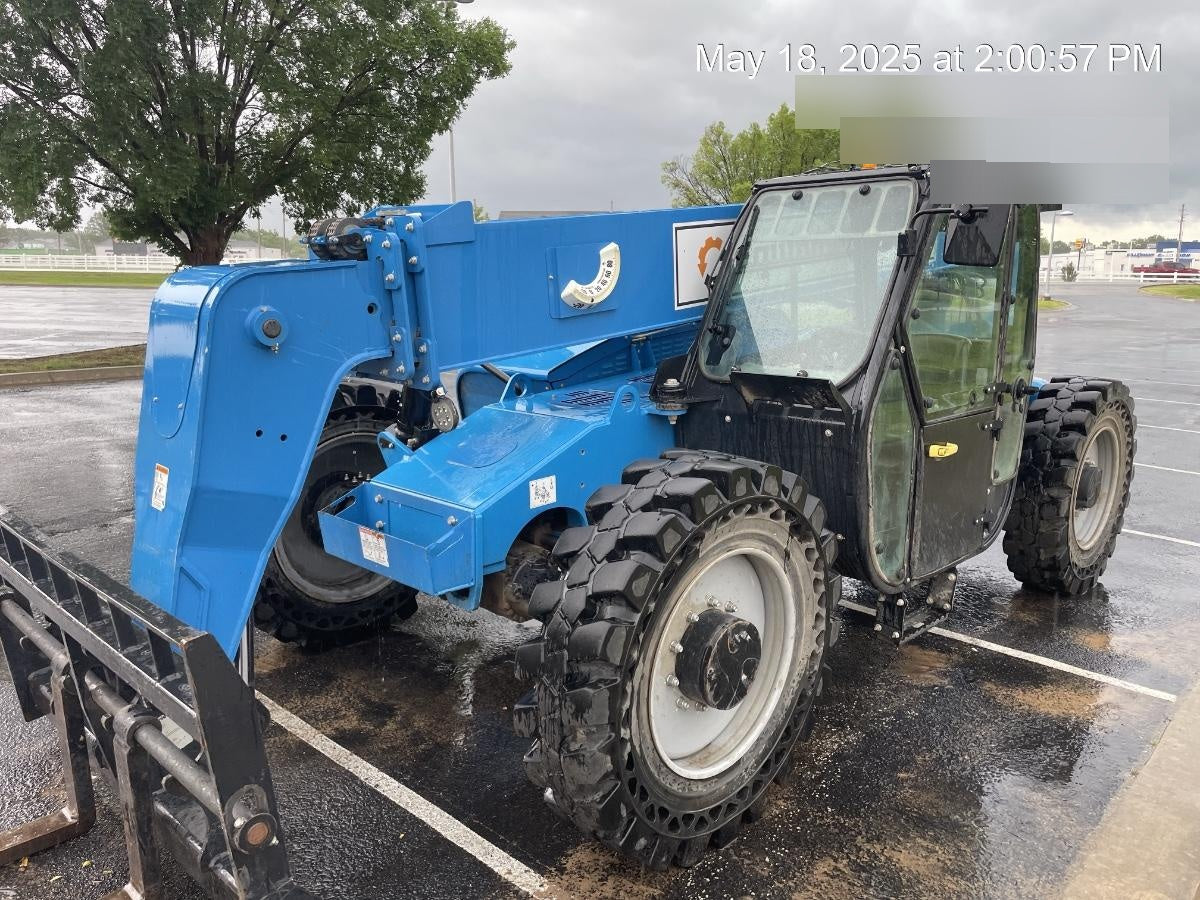 2022 GENIE GTH-844