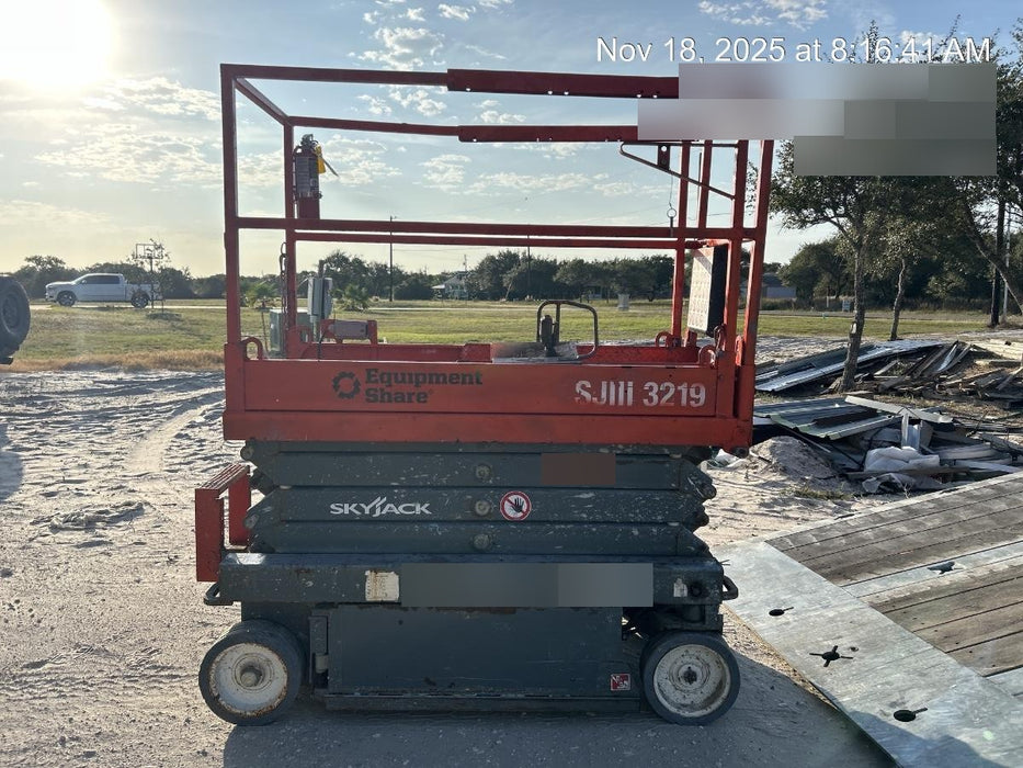 2019 Skyjack SJIII-3219 Standard Options