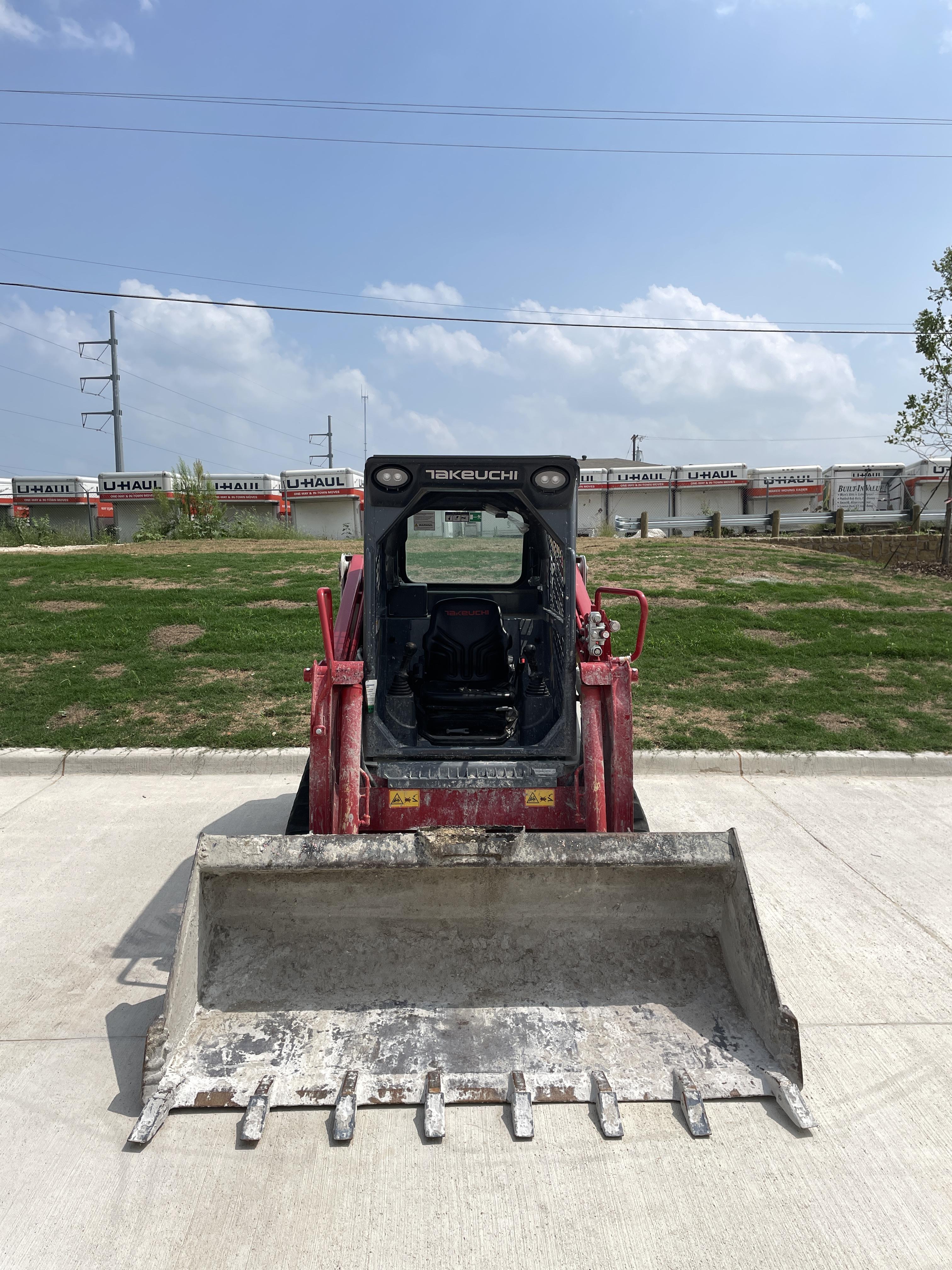 2023 TAKEUCHI TL6R