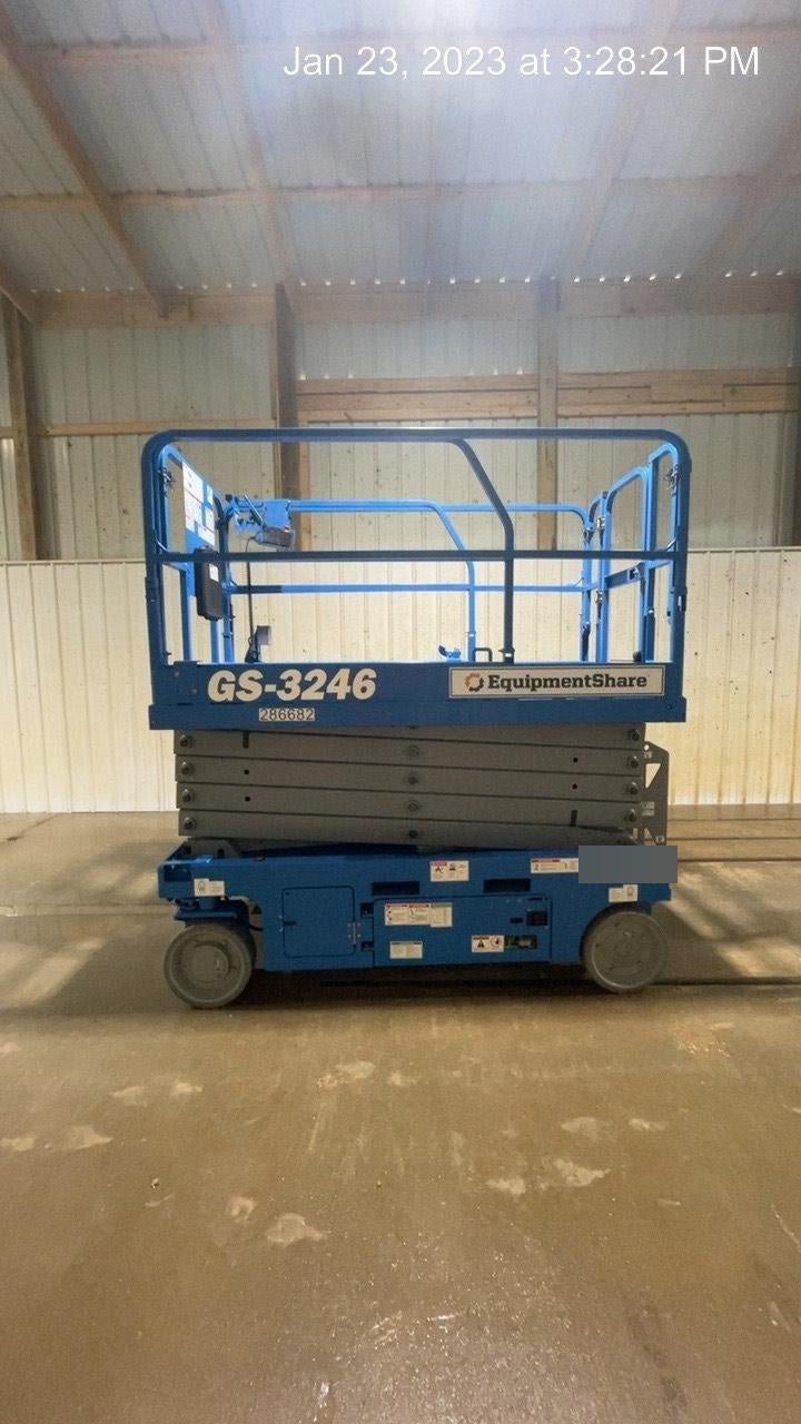 2022 GENIE GS-3246