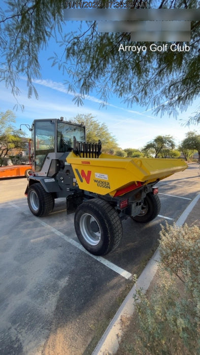 2025 WACKER NEUSON DV605 Cab Turf Tires