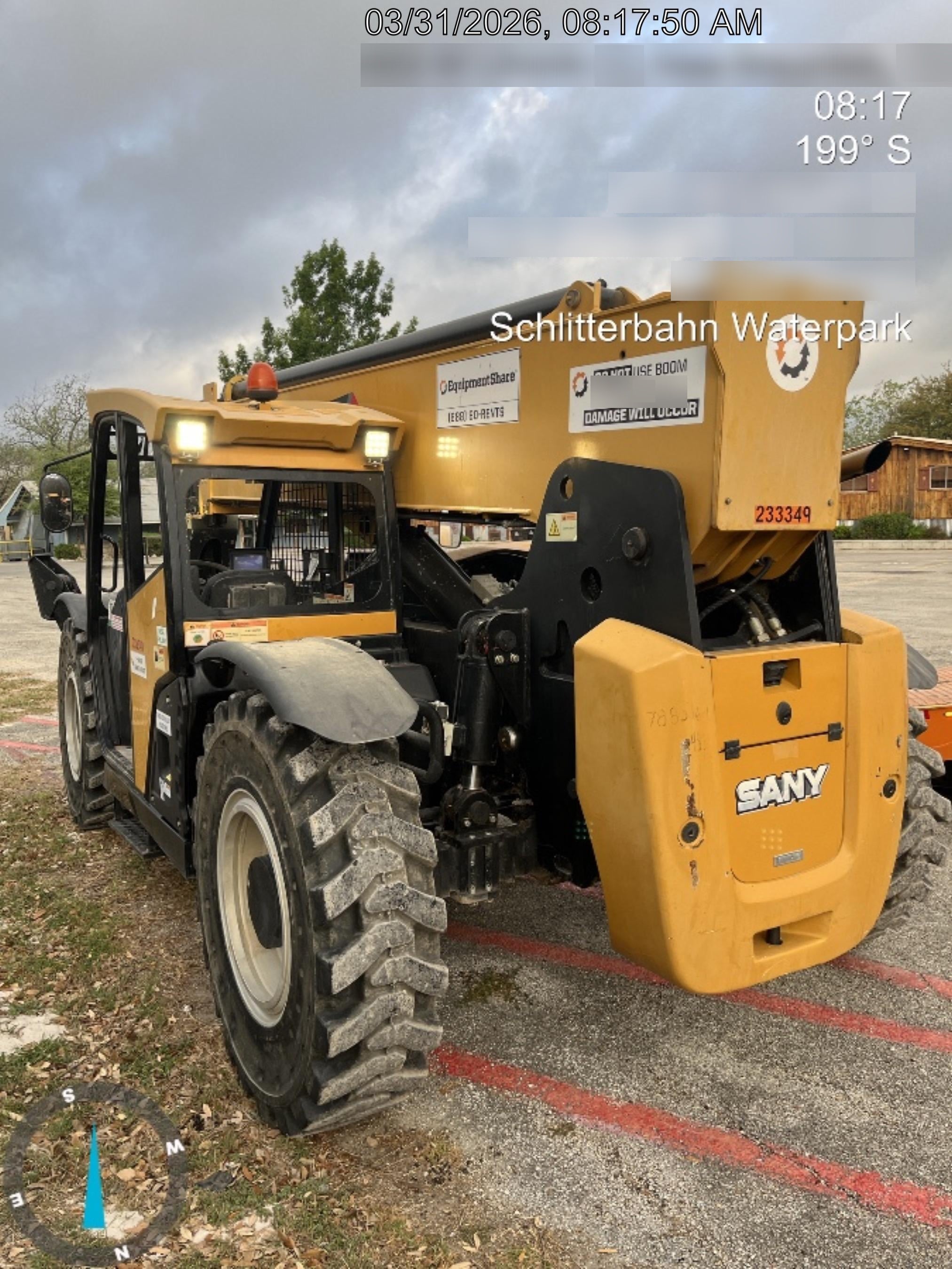 2022 SANY STH1056