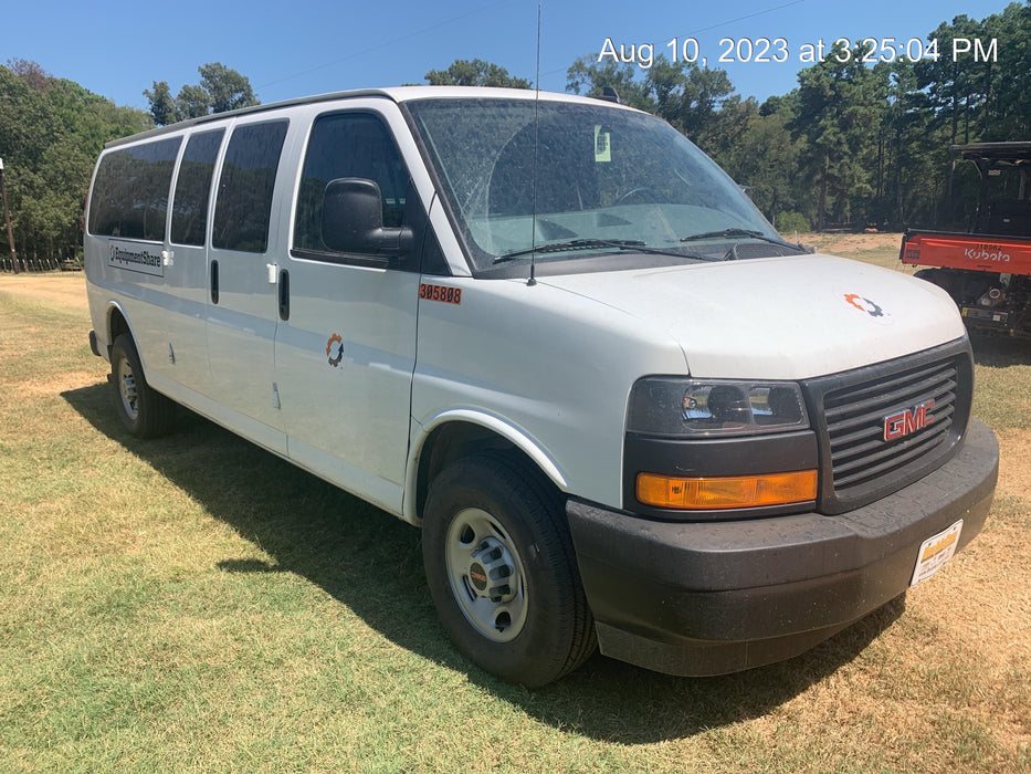 2023 GMC Savana 3500