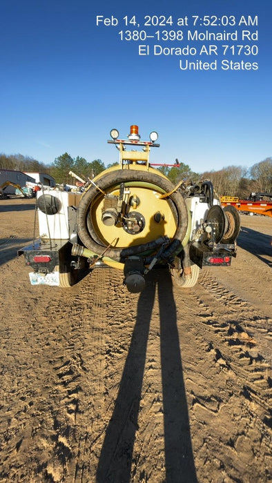 2023 Vac-Tron LP573XDT T4 Koehler Diesel Engine, 500 Gallon Debris Tank, x2 100 Gallon Water Tanks