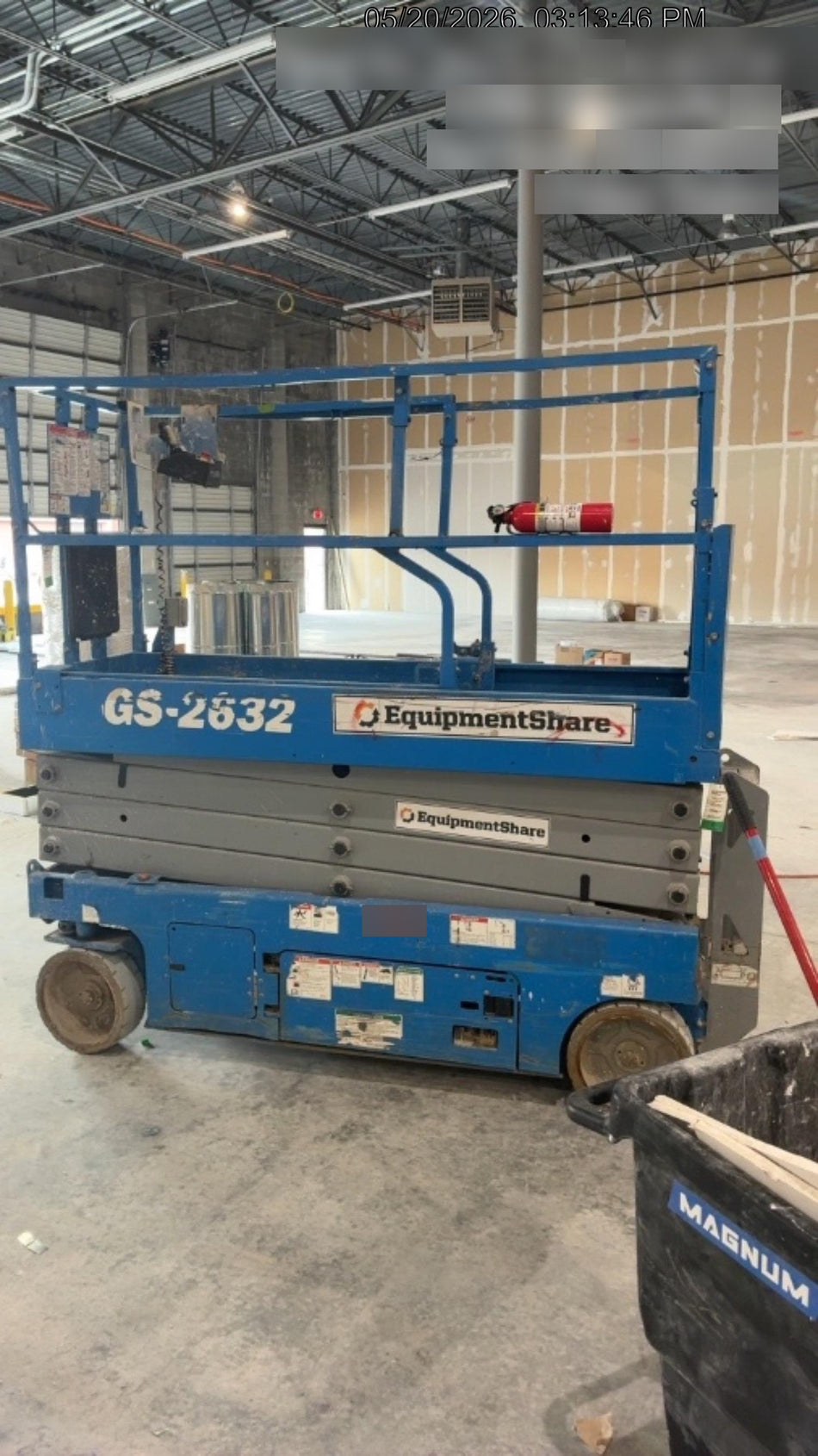 2019 Genie GS-2632 Folding rails with half height swing gate