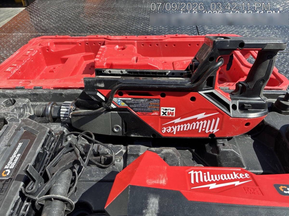 2023 MILWAUKEE MXF301-2CP