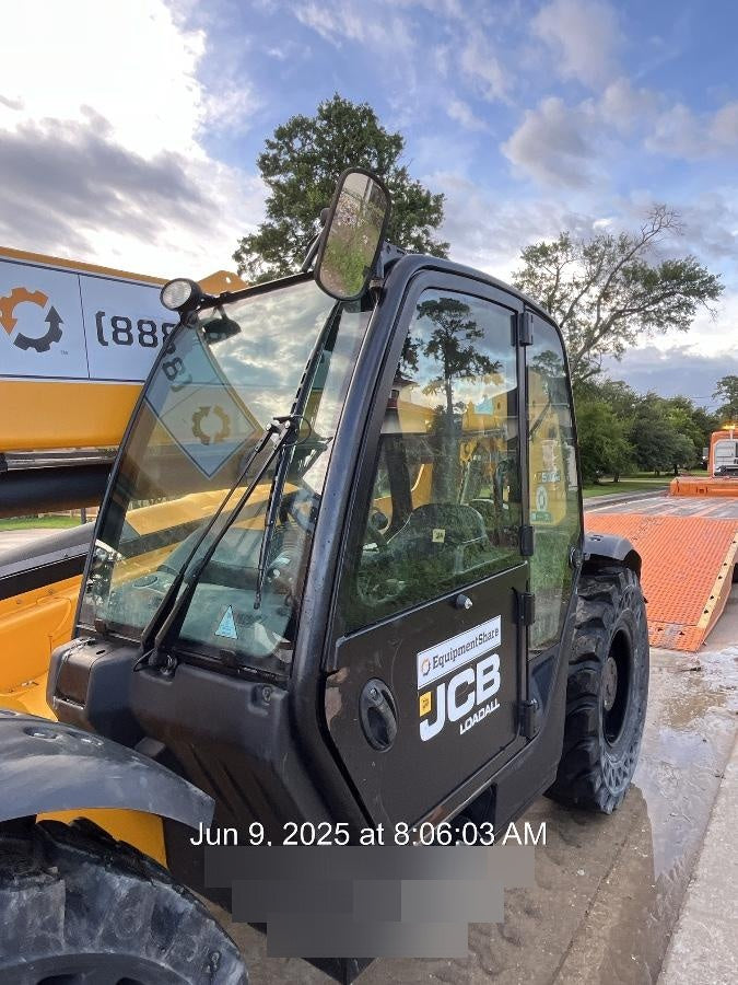 2021 JCB 510-56