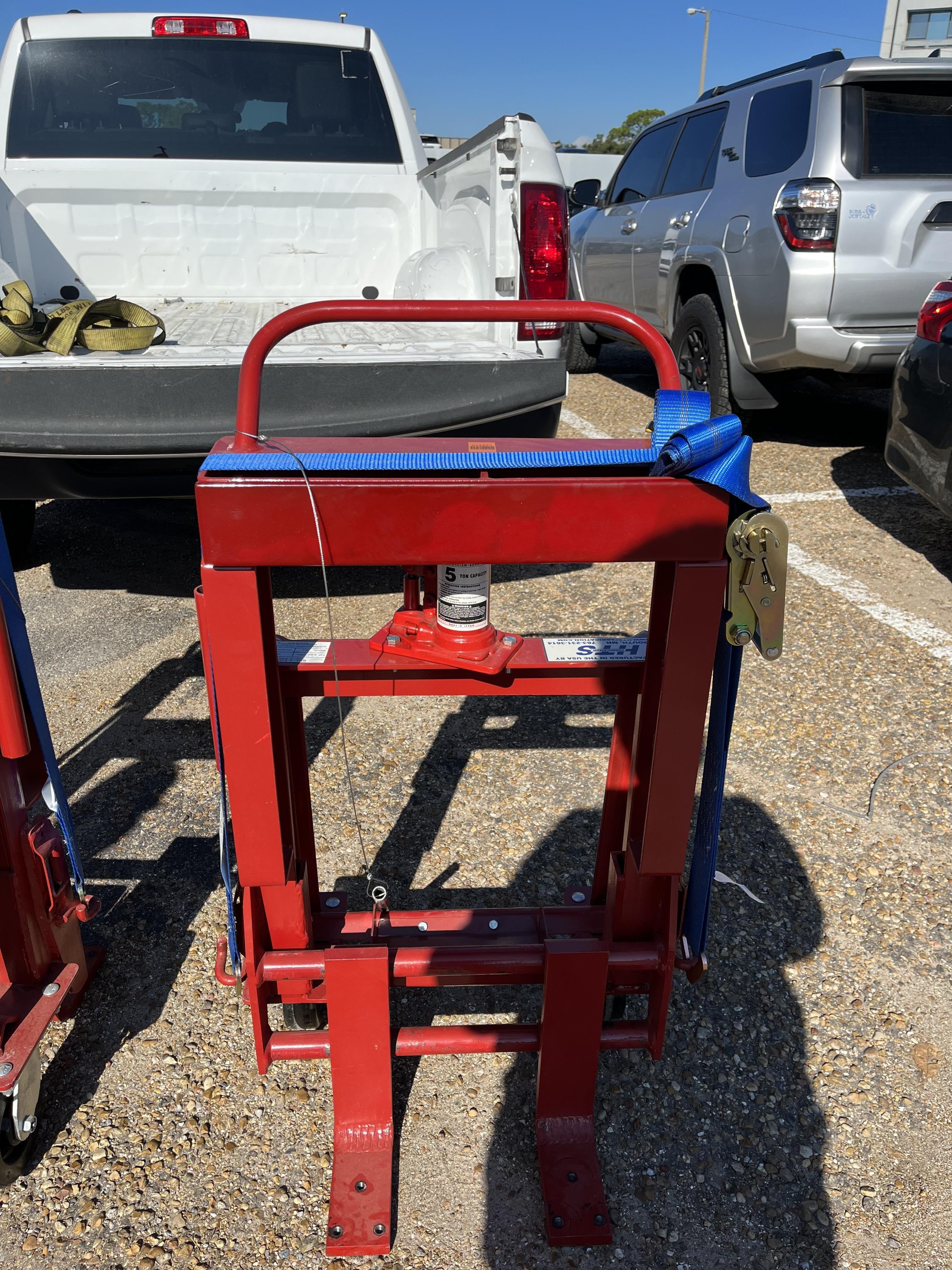 2022 ROL-A-LIFT M-6