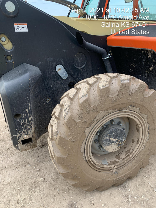 2021 JLG 1732