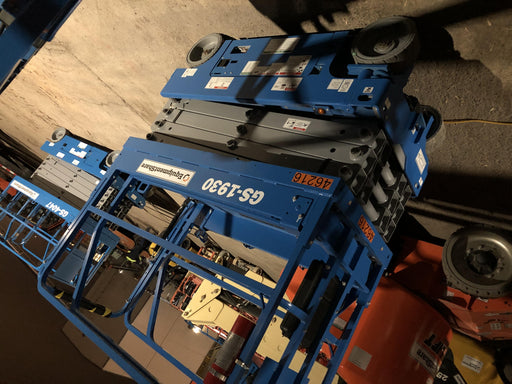 2019 Genie GS-1930 Fixed rails with chain Entry