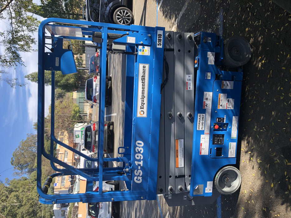 2019 Genie GS-1930 Half Height Swing Gate, 800W Inverter