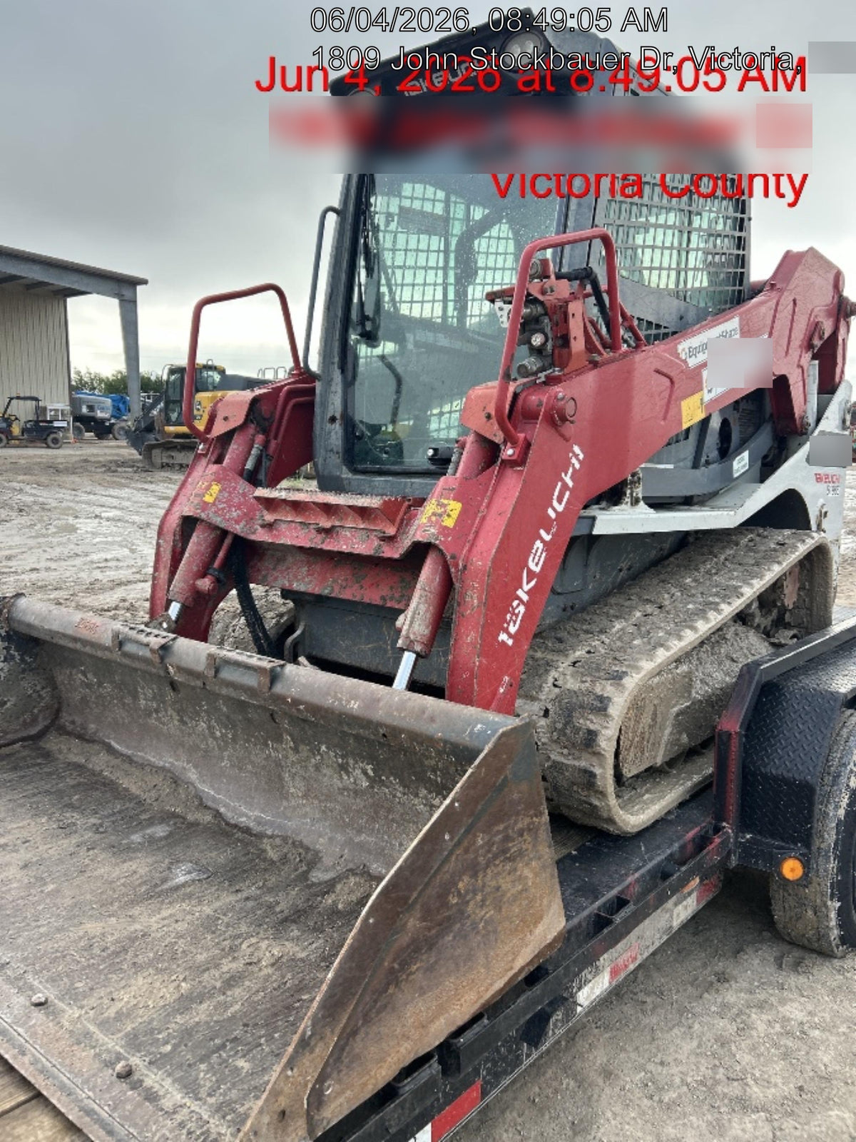 2019 Takeuchi TL10V2-CR Cab/Heat/AC, Rubber Tracks, Backup Alarm, Front & rear working Lights, Auxiliary Hydraulics, 2 Speed Travel, Engine Monitoring System, Hydraulic universal quick hitch w/76" HD smooth dirt bucket with bolt-on edge, 20.3 cubic feet capacity, 48" Pallet forks and frame