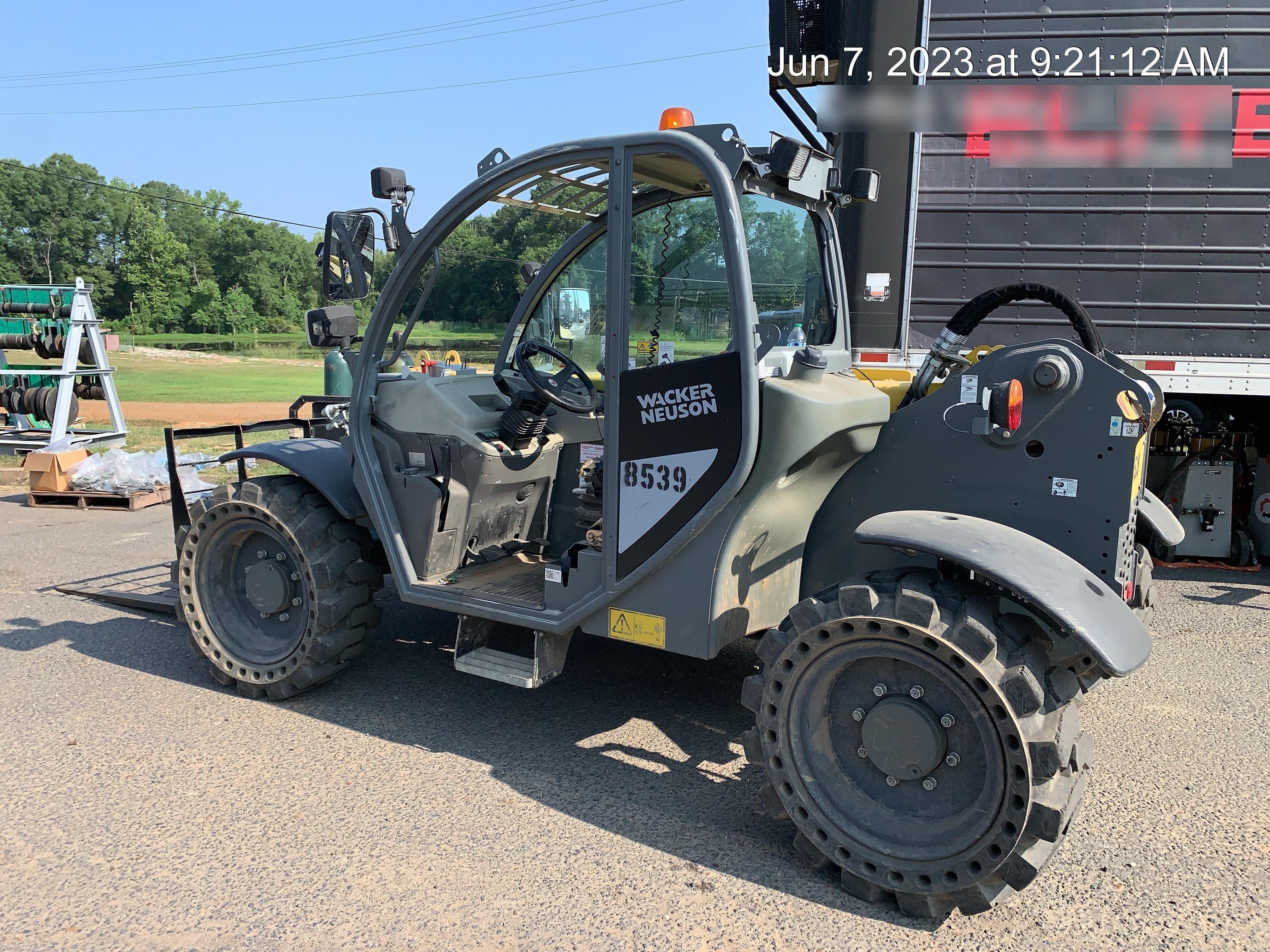 Wacker Neuson TH627 Telehandler 5,000 - 5,500 lbs, 18' - 20' Reach