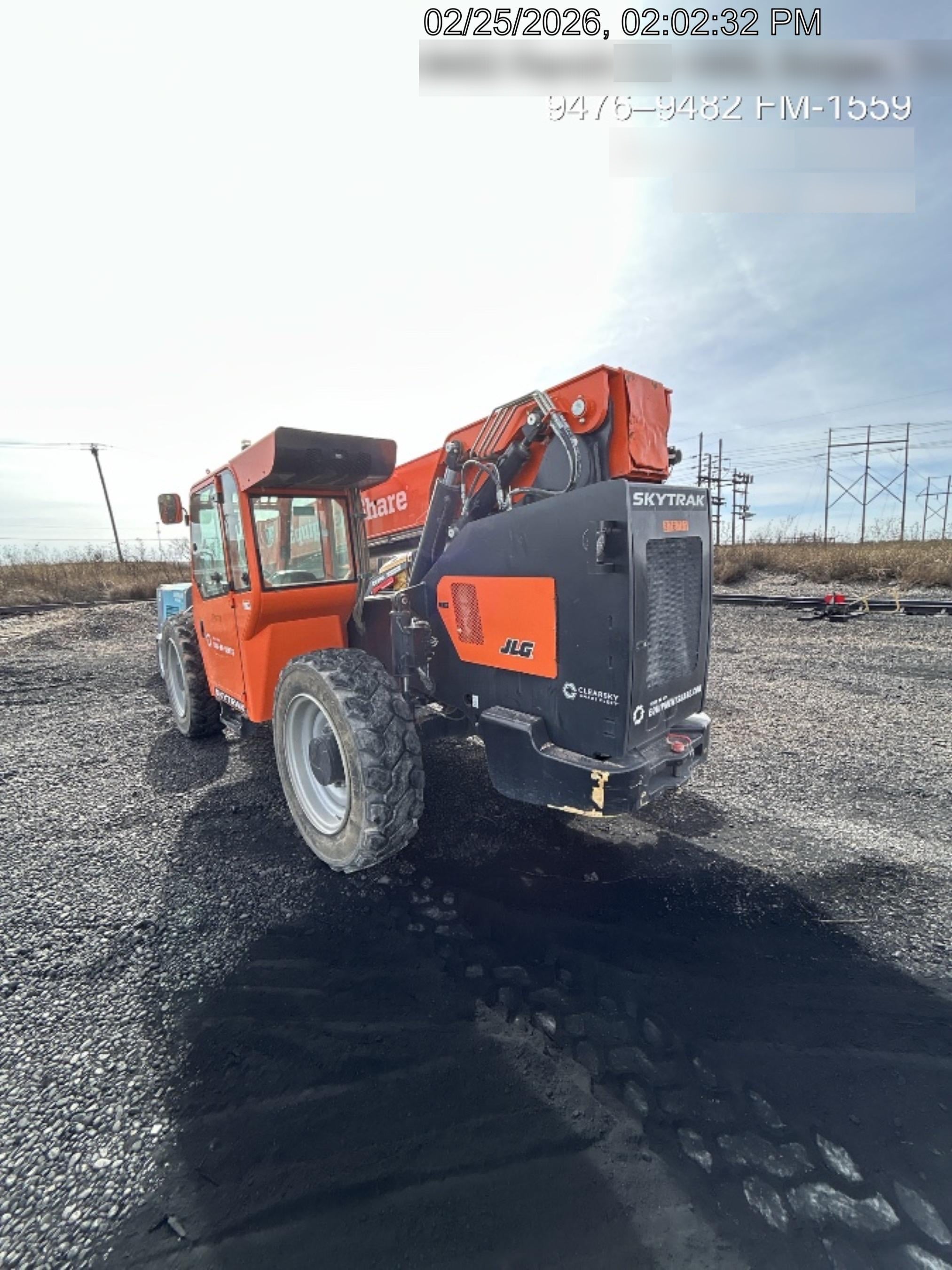 2023 SKYTRAK 8042