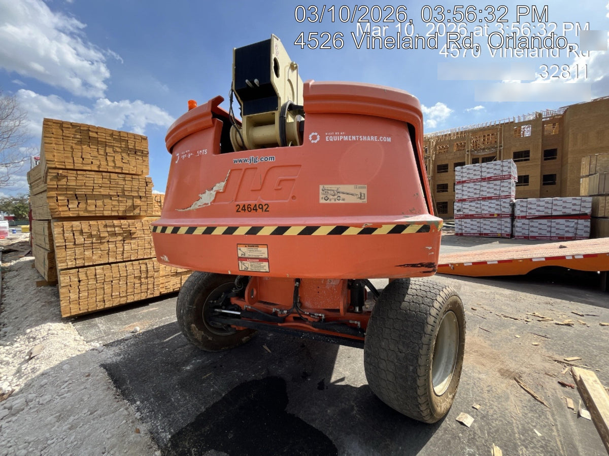 2022 JLG 660SJ