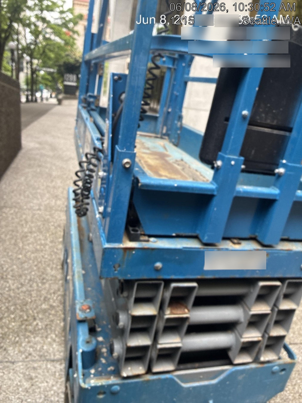 2019 Genie GS-1930 Half Height Swing Gate, 800W Inverter