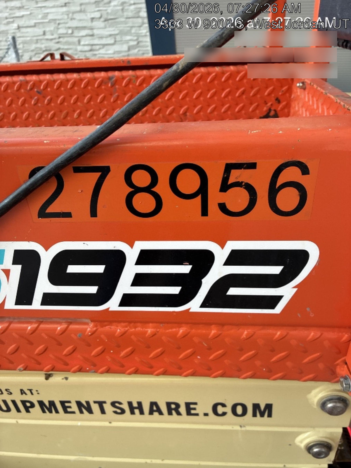 2022 JLG ES1932
