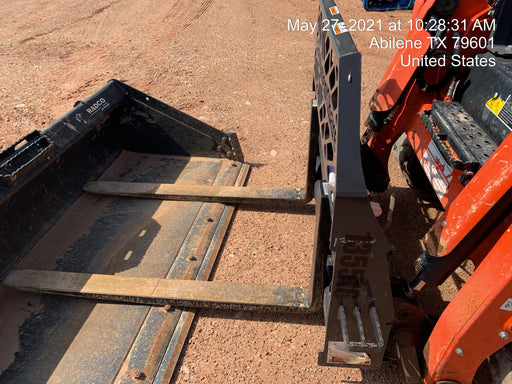 2021 BOBCAT PALLET FORKS HD