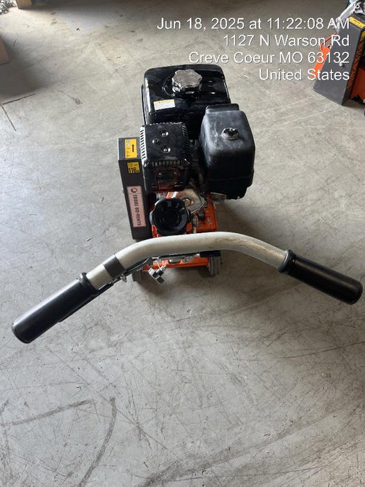 2025 HUSQVARNA CG 200