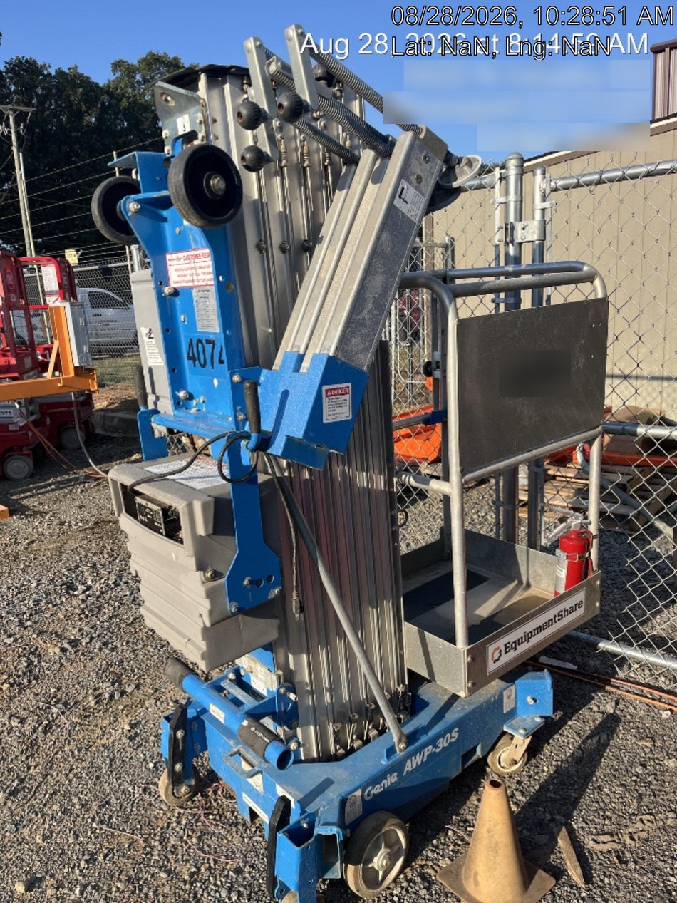 2019 GENIE AWP-30S