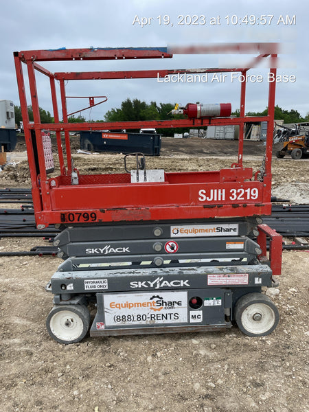 2018 SKYJACK SJIII-3219