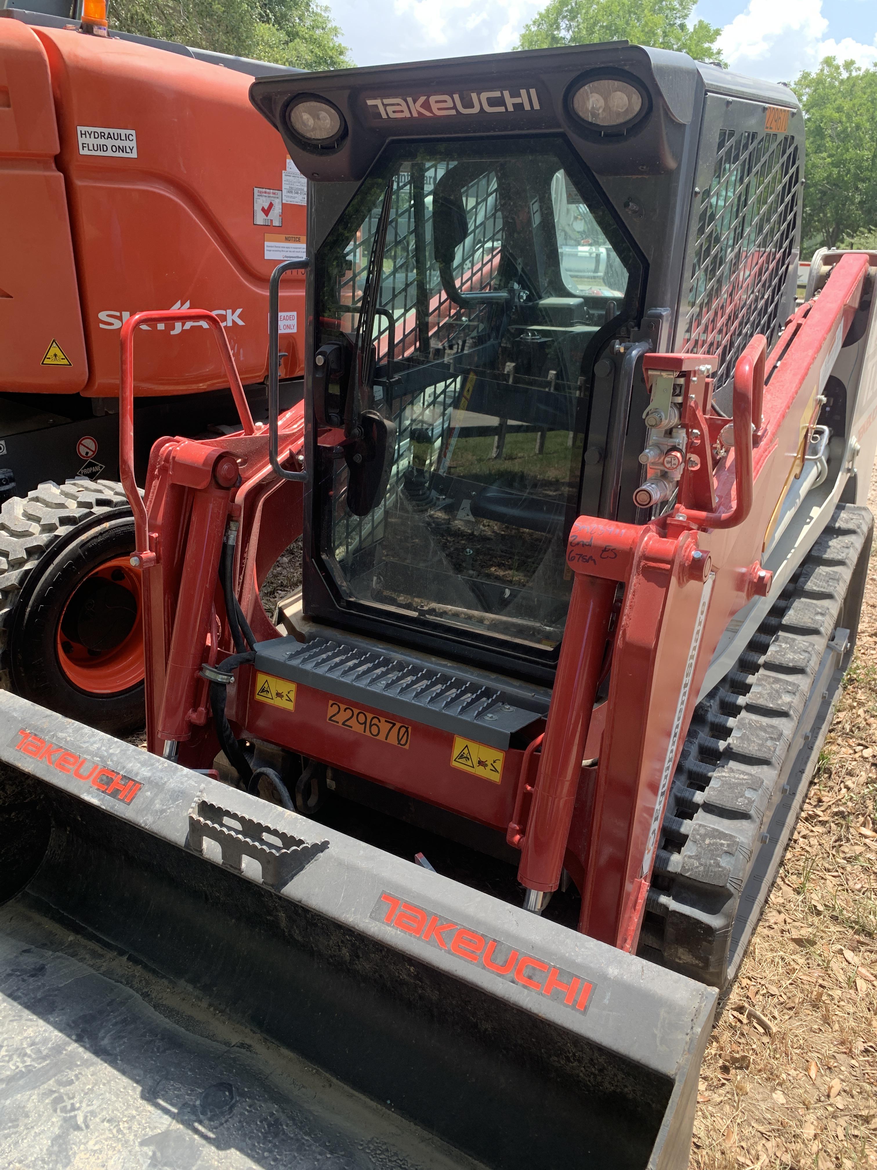 2022 TAKEUCHI TL6CR