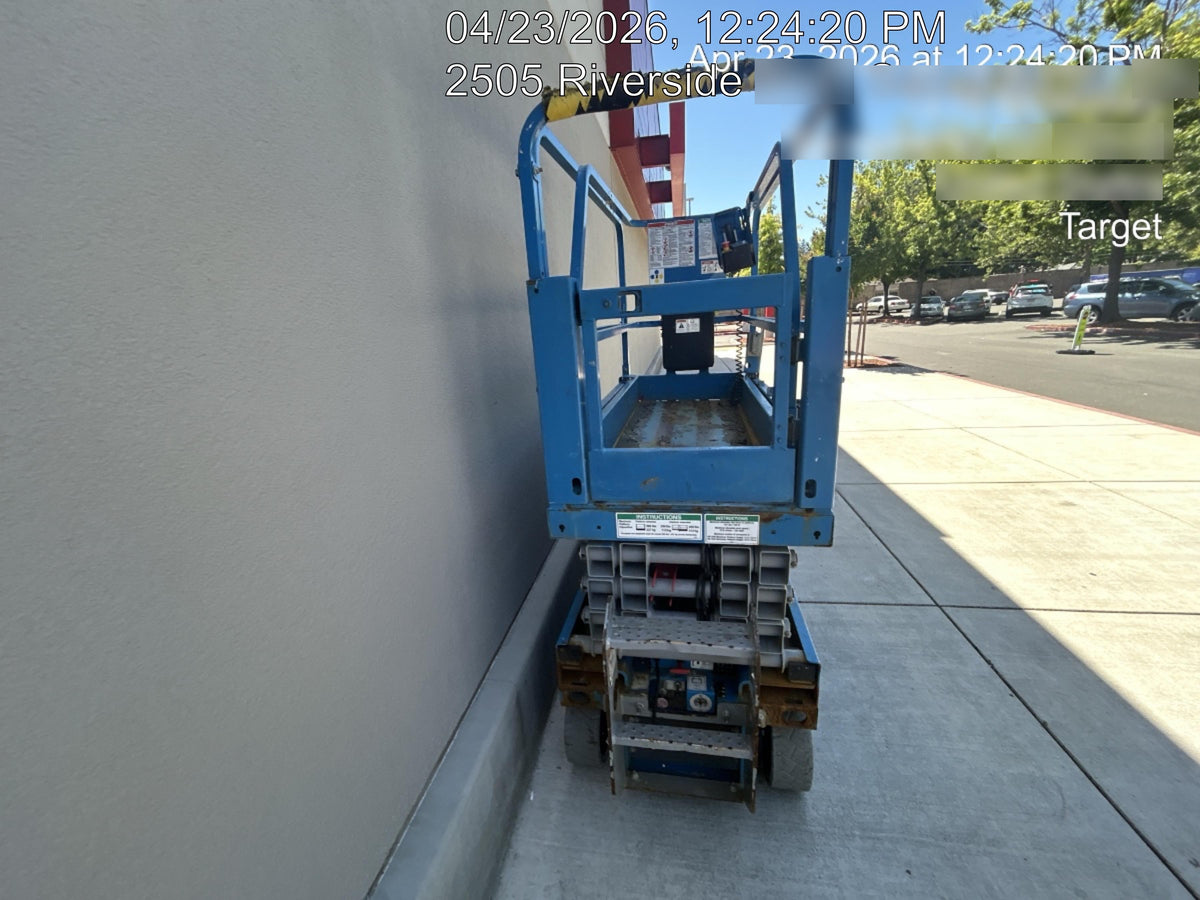 2019 Genie GS-1930 Half Height Swing Gate, 800W Inverter