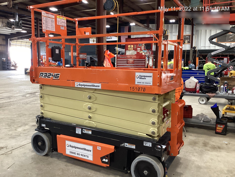 2021 JLG R3246