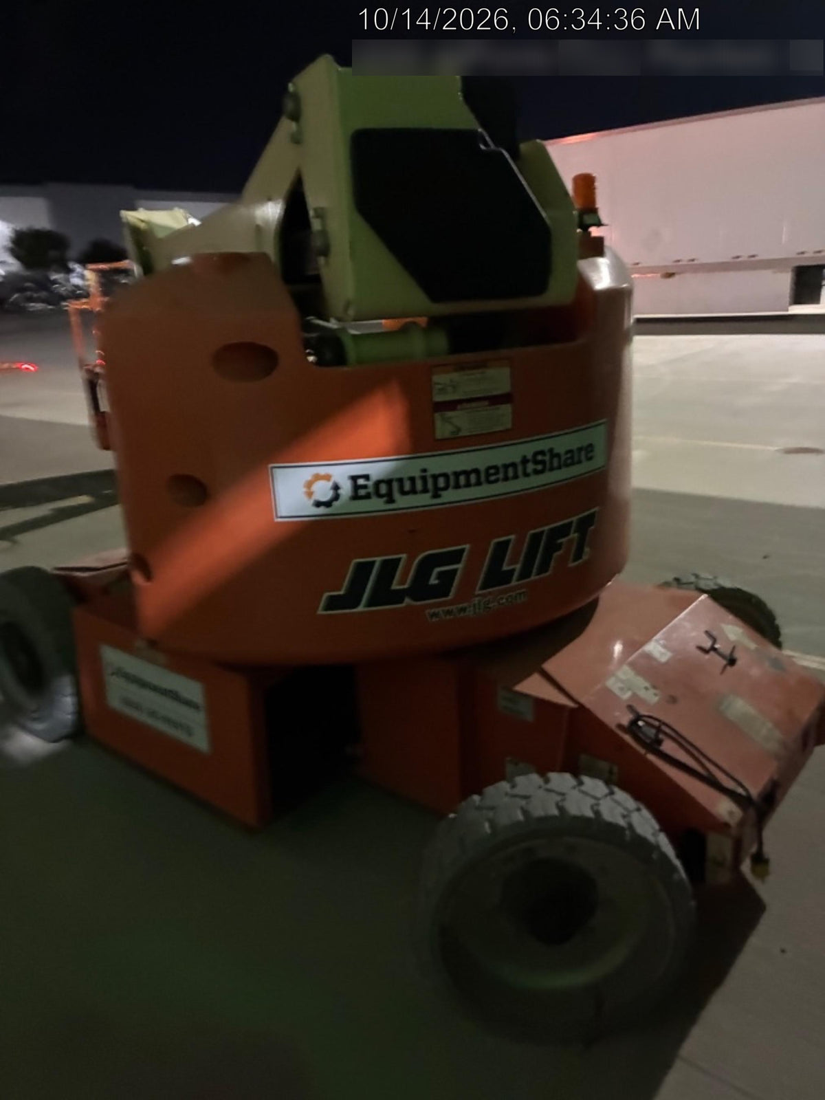2020 JLG E400AJPN