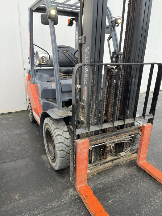 2022 TOYOTA 50-8FGU25